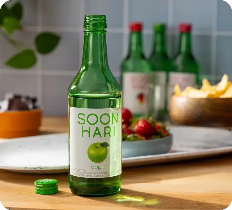 Soonhari Apple lifestyle image